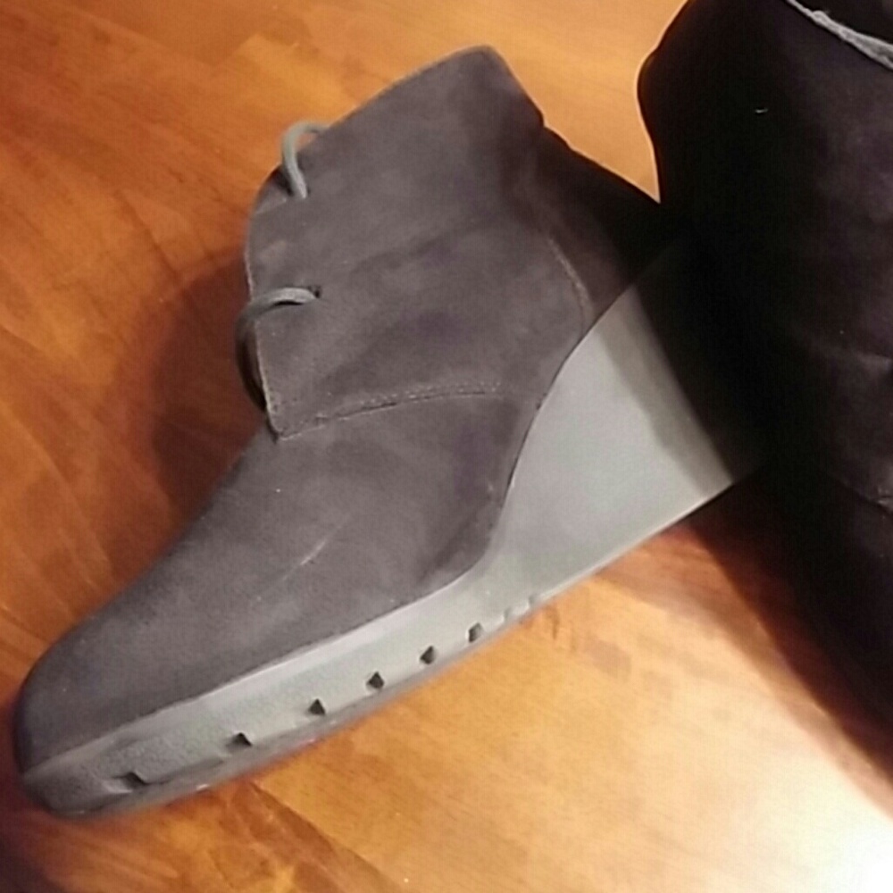 Booties - Picture 3 of 3